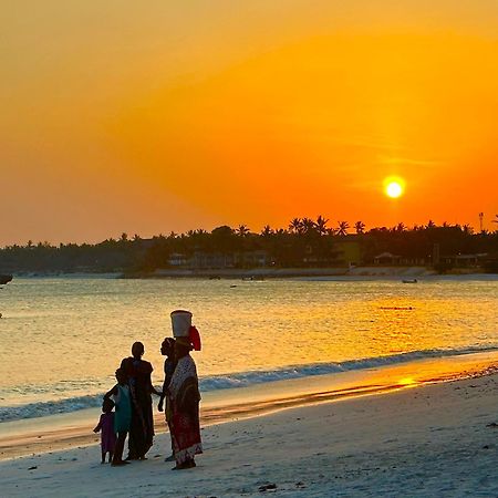 Blue Bay Village Watamu Exterior photo