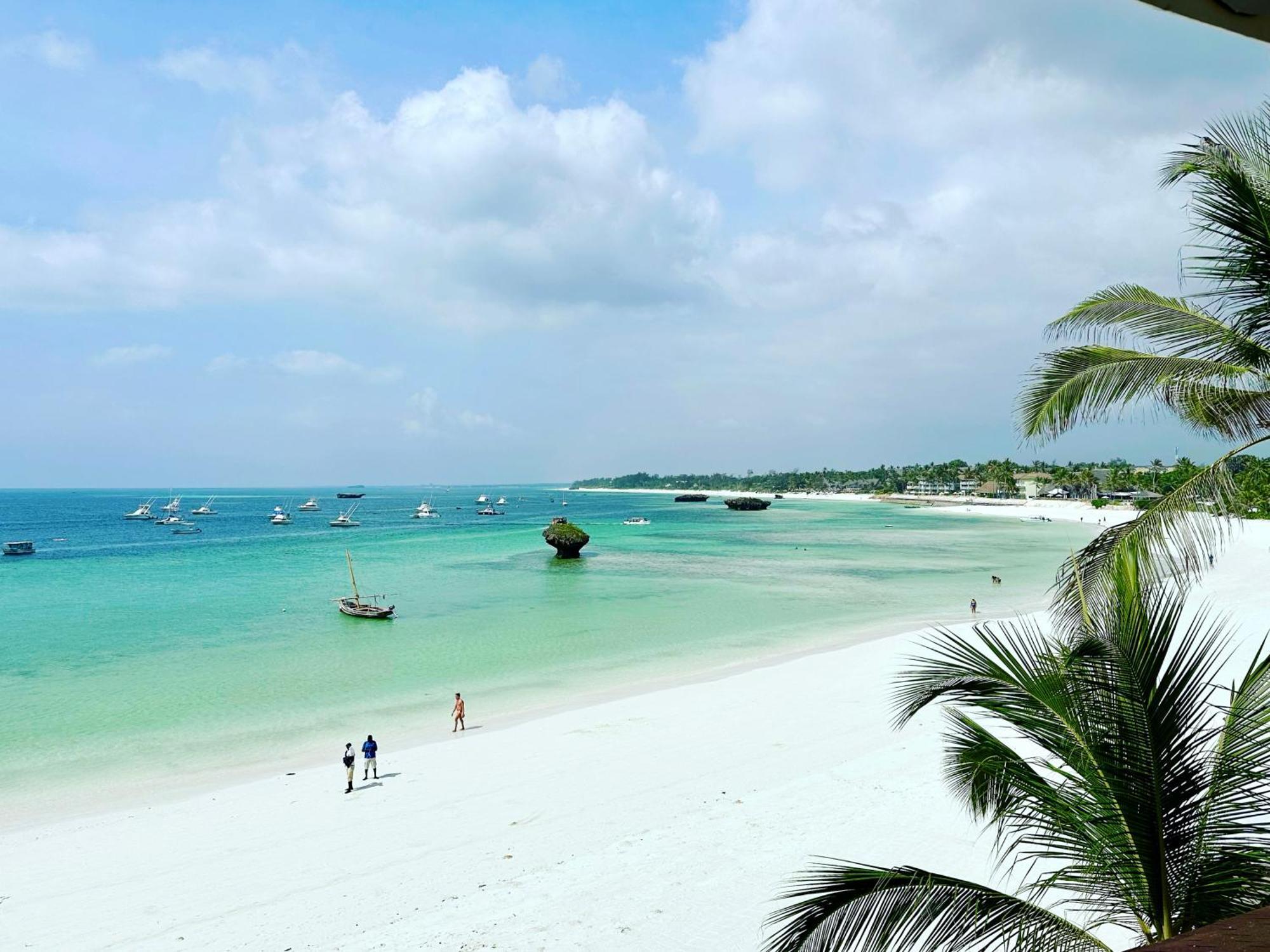 Blue Bay Village Watamu Exterior photo