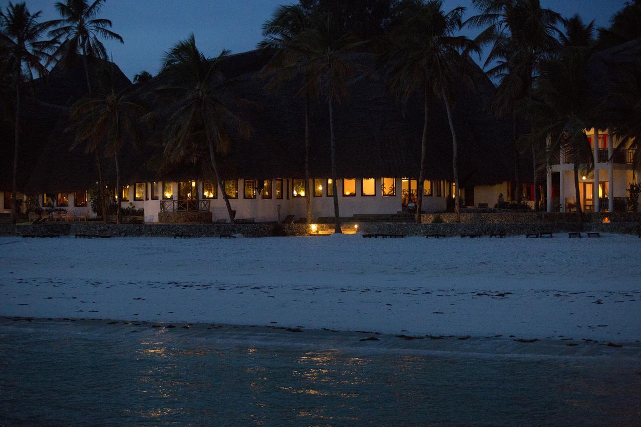 Blue Bay Village Watamu Exterior photo